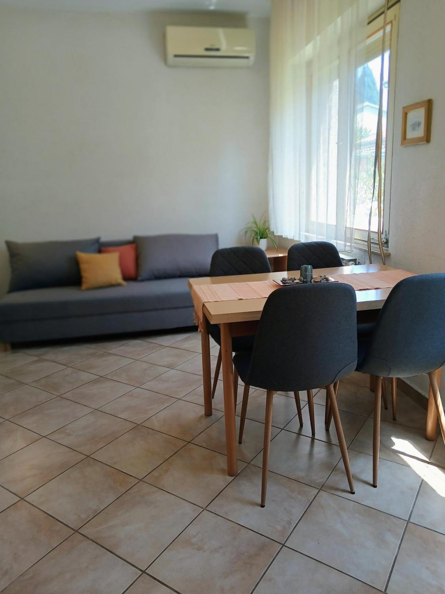 Apartments Jadranka Ivana بولا المظهر الخارجي الصورة