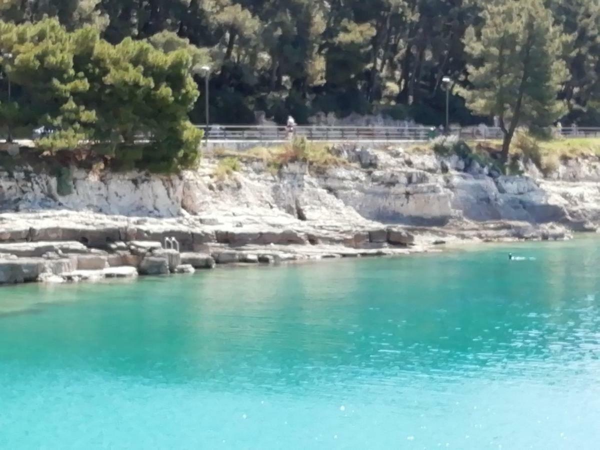 Apartments Jadranka Ivana بولا المظهر الخارجي الصورة