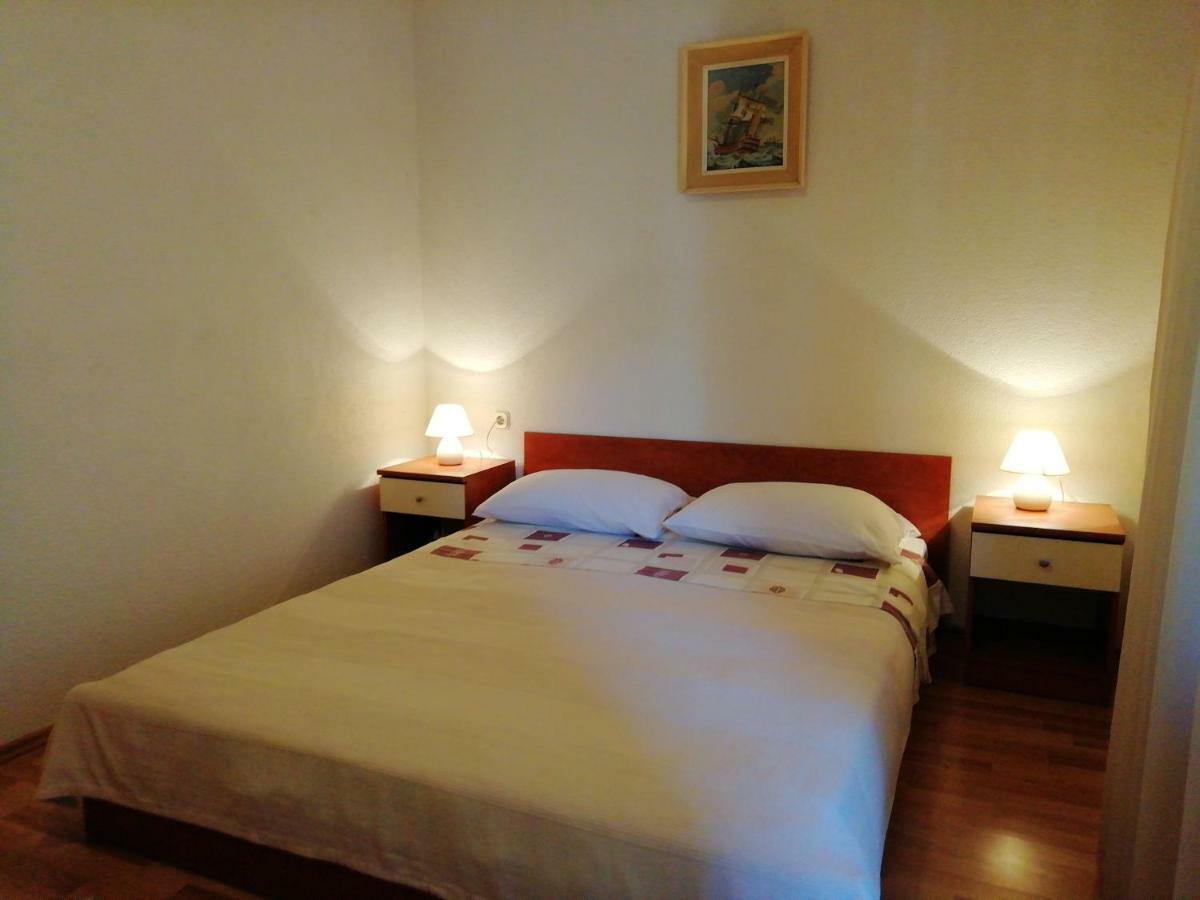 Apartments Jadranka Ivana بولا المظهر الخارجي الصورة